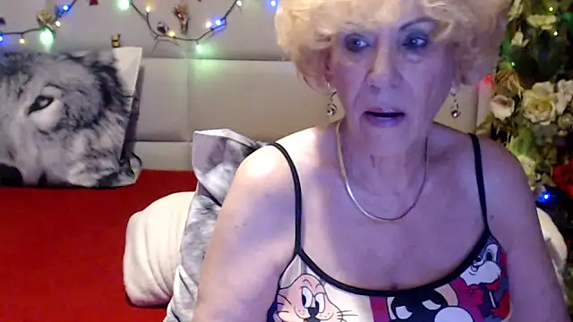 HappyWomanOn online show from 05/31/26, 06:20