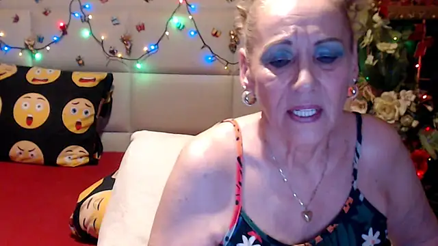 HappyWomanOn online show from 07/16/26, 09:26