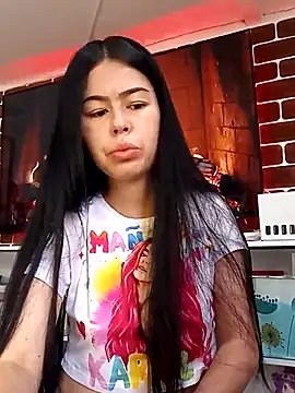 Snapshot of ArianaSmith69 chatting on 02/18/25, 02:49 ArianaSmith69 online show from 02/18/25, 02:49
