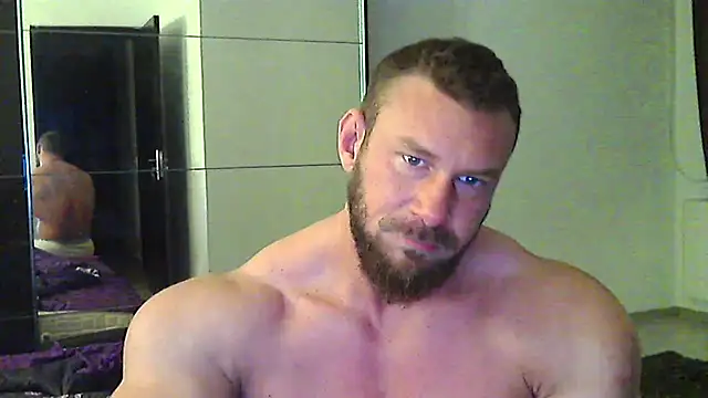 muscularkevin online show from 03/31/26, 03:41