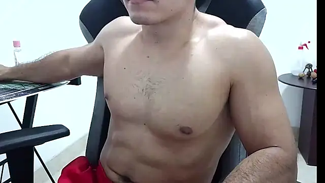 Snapshot of MILCARITAS3 chatting on 02/26/26, 04:17 MILCARITAS3 online show from 02/26/26, 04:17