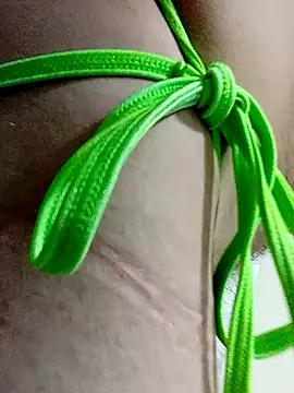 Snapshot of begood4daddy2day chatting on 10/03/25, 05:59 begood4daddy2day online show from 10/03/25, 05:59