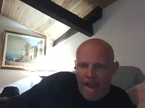 Snapshot of davigochi77bcn chatting on 03/11/25, 10:20 davigochi77bcn online show from 03/11/25, 10:20