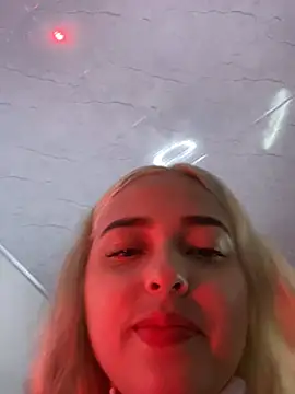 Irisweet  online show from 12/31/24, 01:36