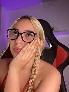 Irisweet  online show from 01/31/25, 11:35