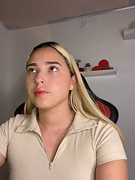 Irisweet  online show from 03/22/25, 10:15