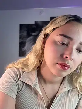 Irisweet  online show from 09/19/25, 09:37