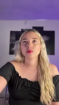 Irisweet  online show from 11/19/25, 10:54