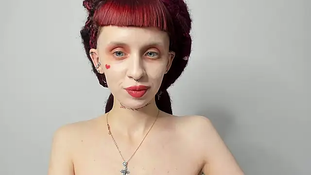 Snapshot of FlowerOfSin2001 chatting on 02/26/25, 05:28 FlowerOfSin2001 online show from 02/26/25, 05:28