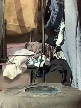 raphadoors19 online show from 12/21/25, 12:01