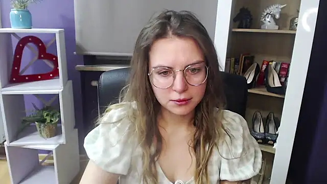 Zoey Erotic online show from 02/18/25, 05:31