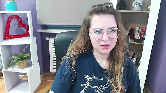 Zoey Erotic online show from 02/28/25, 05:37