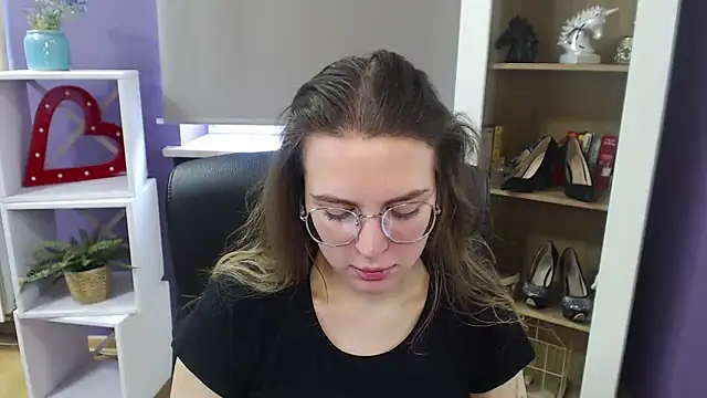 Zoey Erotic online show from 03/21/25, 09:01