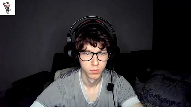 Snapshot of jamismu chatting on 03/06/25, 12:21 jamismu online show from 03/06/25, 12:21