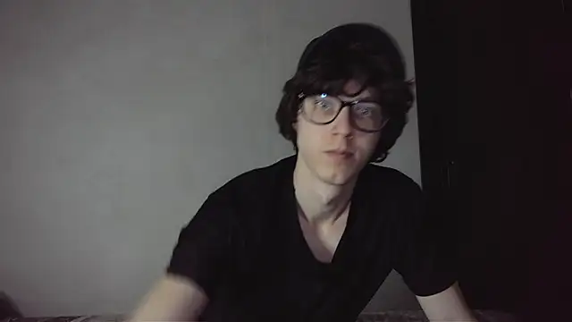 Snapshot of jamismu chatting on 03/09/25, 09:14 jamismu online show from 03/09/25, 09:14