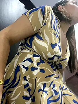 Kataliina online show from 09/22/25, 08:44