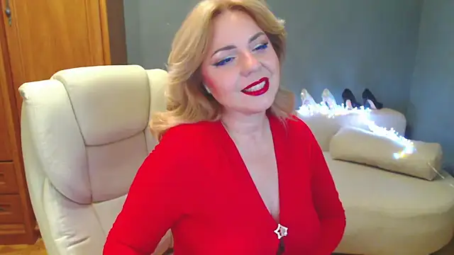 Snapshot of Cute_sun chatting on 09/28/25, 03:39 Cute sun online show from 09/28/25, 03:39