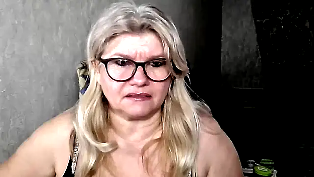 Diana 49 online show from 02/28/26, 11:11