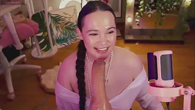 Chery Lady22 online show from 03/02/25, 07:02