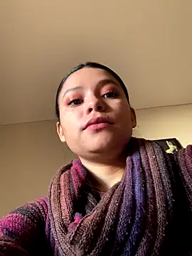 3littleschoolteens online show from 12/21/25, 10:28