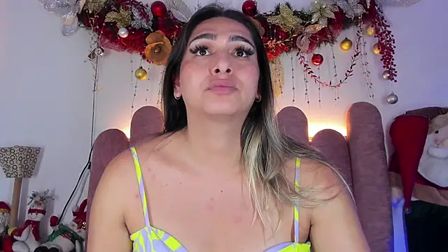 Snapshot of ISABELLASSMITH chatting on 01/10/25, 06:09 ISABELLASSMITH online show from 01/10/25, 06:09