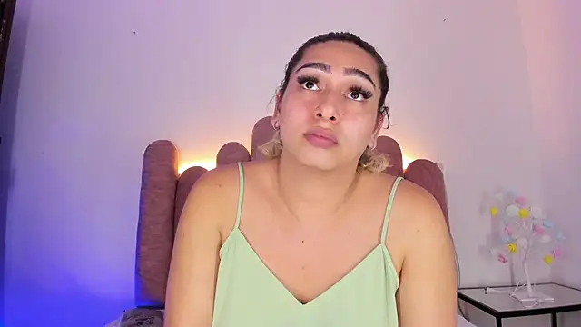 Snapshot of ISABELLASSMITH chatting on 01/25/25, 03:19 ISABELLASSMITH online show from 01/25/25, 03:19