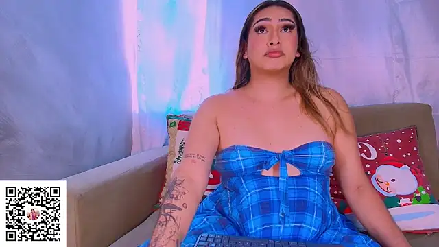 Snapshot of ISABELLASSMITH chatting on 11/26/25, 04:08 ISABELLASSMITH online show from 11/26/25, 04:08