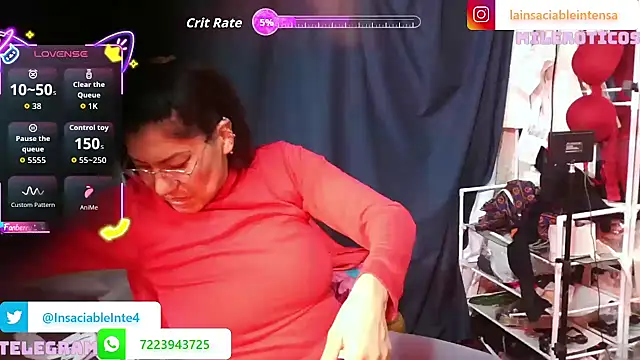 LaInsaciableIntensa online show from 10/12/25, 12:42