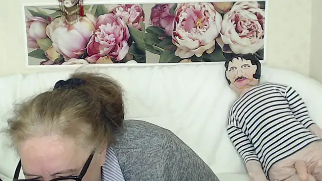 FlaviaSquirts online show from 11/01/25, 06:26