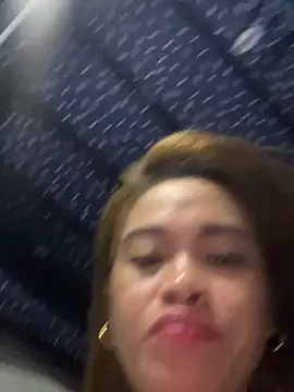 Snapshot of pinay4uwithagoodheart chatting on 10/14/25, 04:46 pinay4uwithagoodheart online show from 10/14/25, 04:46