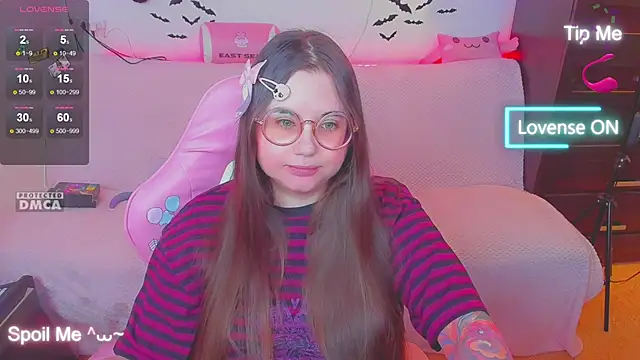 Lolisuccub online show from 12/18/25, 05:41