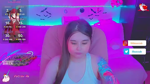 Snapshot of Lolisuccub chatting on 06/19/26, 03:27 Lolisuccub online show from 06/19/26, 03:27