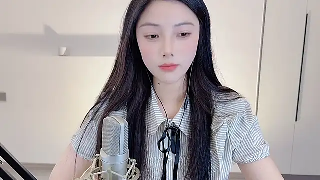 HaagenDazs  online show from 02/19/25, 12:11