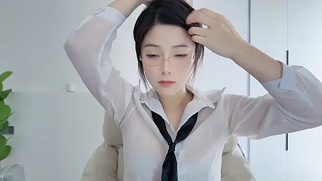 HaagenDazs  online show from 12/15/25, 05:12