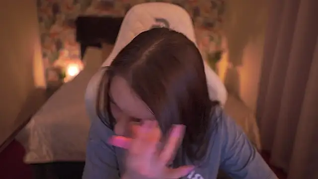 KristiiMax online show from 03/21/26, 04:54