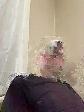 saye0044 online show from 02/04/26, 06:47