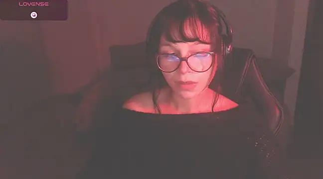 Snapshot of modjo_ chatting on 03/20/25, 03:13 modjo online show from 03/20/25, 03:13