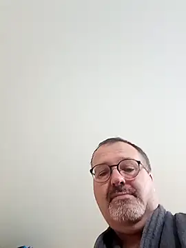 Snapshot of mike9473 chatting on 11/05/25, 08:47 mike9473 online show from 11/05/25, 08:47