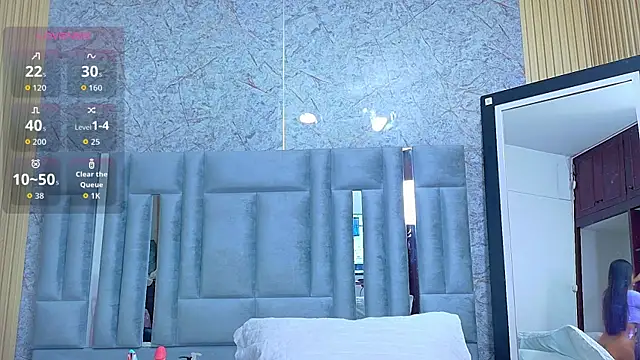 Snapshot of veronicaroose_ chatting on 06/26/26, 12:42 veronicaroose online show from 06/26/26, 12:42