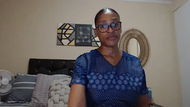 Creamyass22 online show from 03/25/26, 05:19