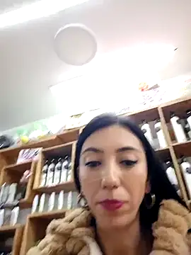 LunaZambrano online show from 03/07/25, 04:00