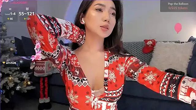 iminako online show from 12/12/24, 05:20