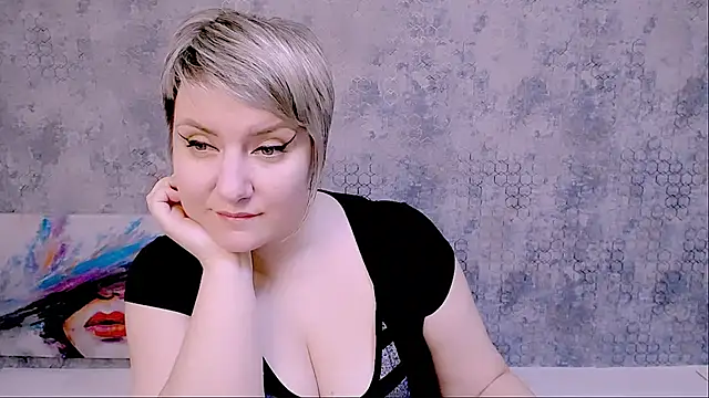 Djullia online show from 02/22/25, 03:25