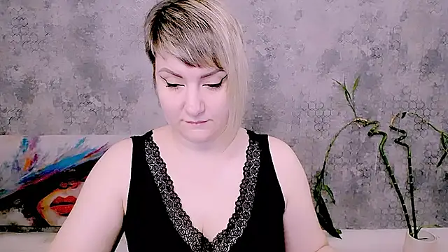 Djullia online show from 05/30/26, 05:04