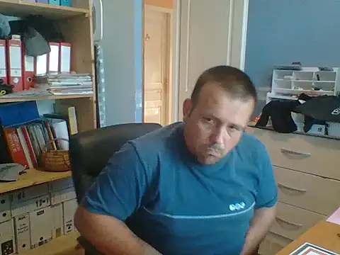 manubm03 online show from 07/01/26, 10:06