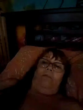 bellaau online show from 01/12/25, 07:21