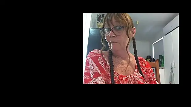 bellaau online show from 01/14/25, 05:51