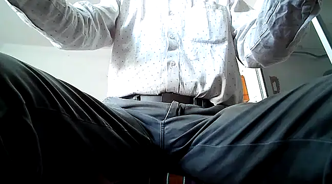 Snapshot of manan28 chatting on 12/28/24, 07:33 manan28 online show from 12/28/24, 07:33