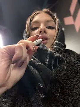 Snapshot of KrisMagnoly chatting on 01/22/25, 02:46 KrisMagnoly online show from 01/22/25, 02:46