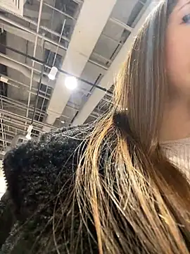 Snapshot of KrisMagnoly chatting on 01/22/25, 05:59 KrisMagnoly online show from 01/22/25, 05:59